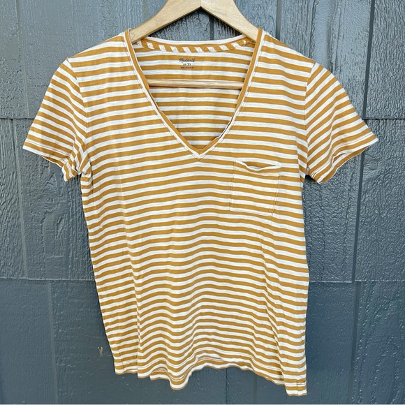 Madewell Whisper Cotton V-Neck Pocket Tee Fenwick Stripe - Picture 5 of 10